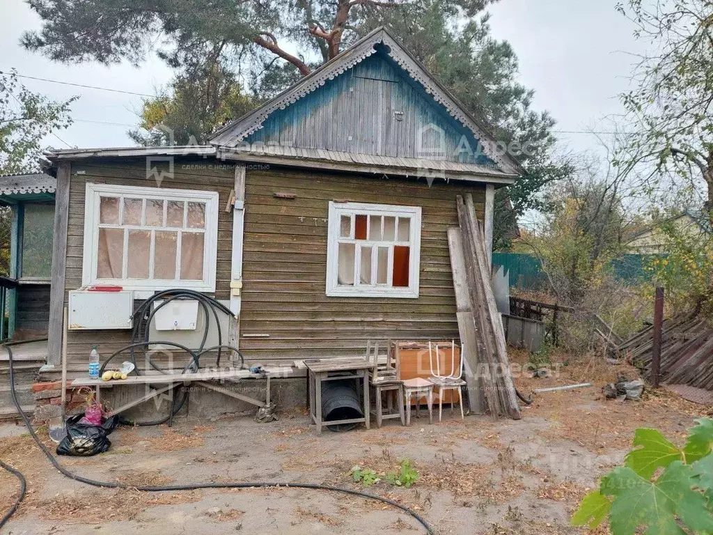 Дом в Волгоградская область, Волгоград ул. Джамбула Джабаева (12 м) - Фото 1