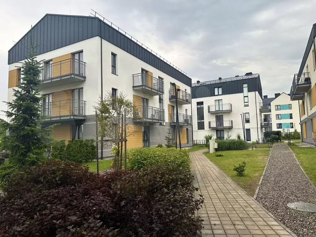 2-к. квартира, 66 м, 3/3 эт. - Фото 0
