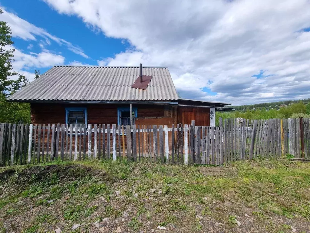 Дом в Красноярский край, Березовский район, Маганский сельсовет, ... - Фото 0