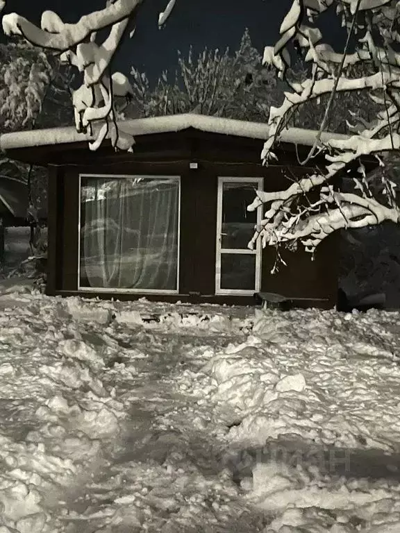 Дом в Карачаево-Черкесия, Зеленчукский район, с. Нижняя Ермоловка ... - Фото 0