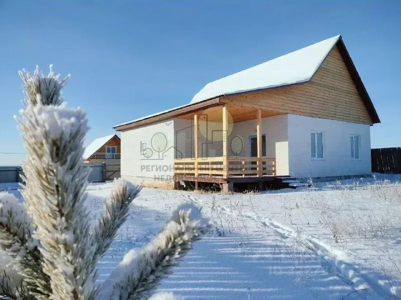 Дом в Иркутская область, Иркутский муниципальный округ, с. Хомутово ... - Фото 1