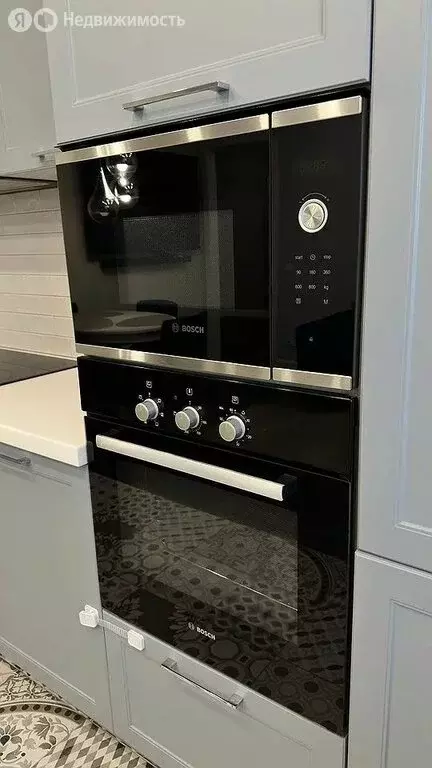 2-комнатная квартира: Тюмень, улица Тимофея Чаркова, 81к1 (62.3 м) - Фото 1