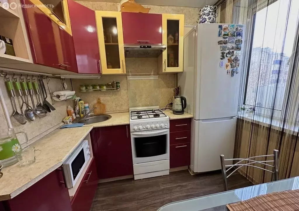 3-комнатная квартира: Орск, микрорайон Новый город, Новосибирская ... - Фото 2