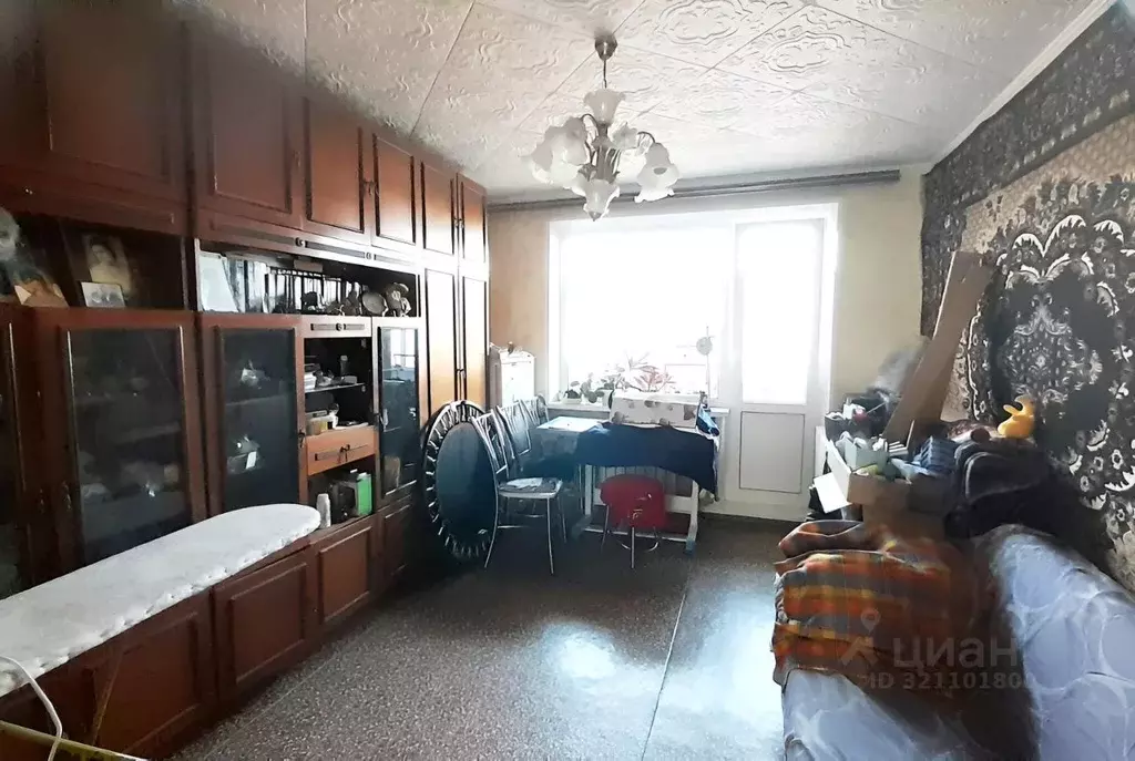 3-к кв. Волгоградская область, Средняя Ахтуба рп ул. Гагарина, 117 ... - Фото 1