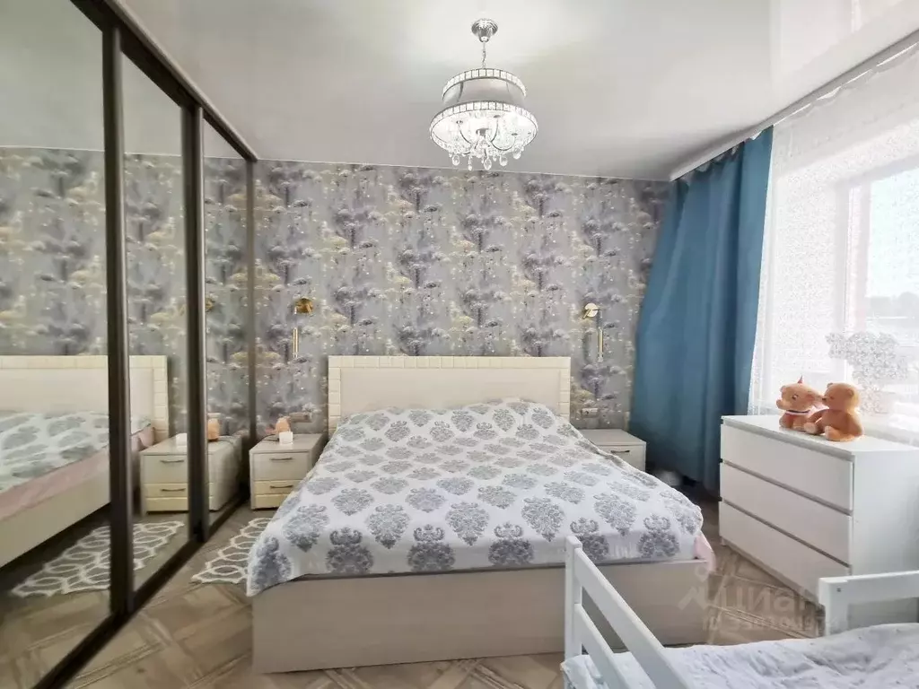 2-к кв. Иркутская область, Иркутск ул. Багратиона, 52/2 (76.3 м) - Фото 1
