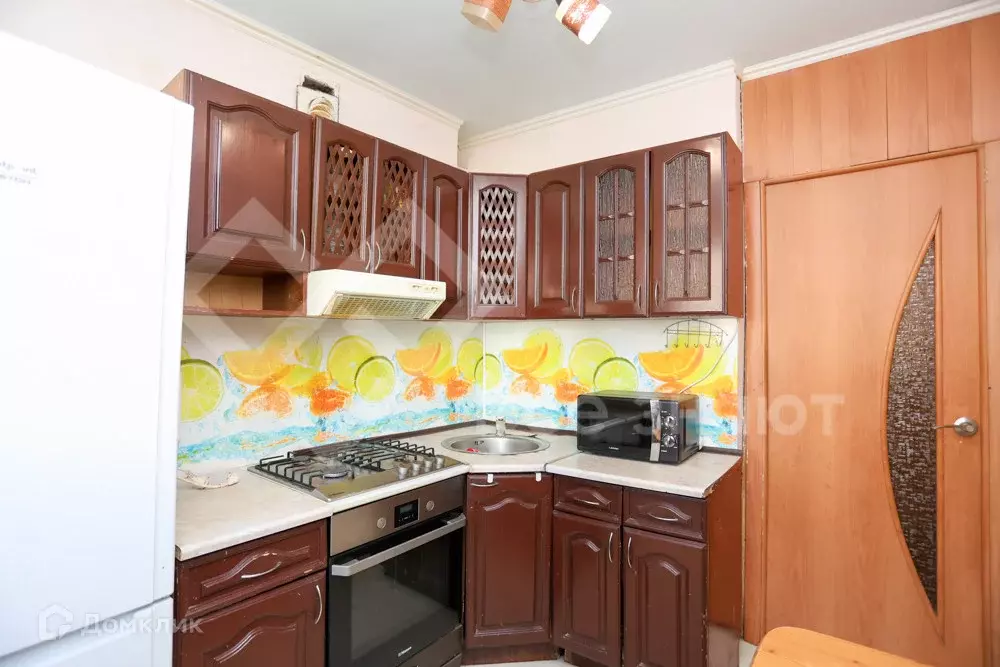 Продаётся 3-к квартира, 55.9 м - Фото 0