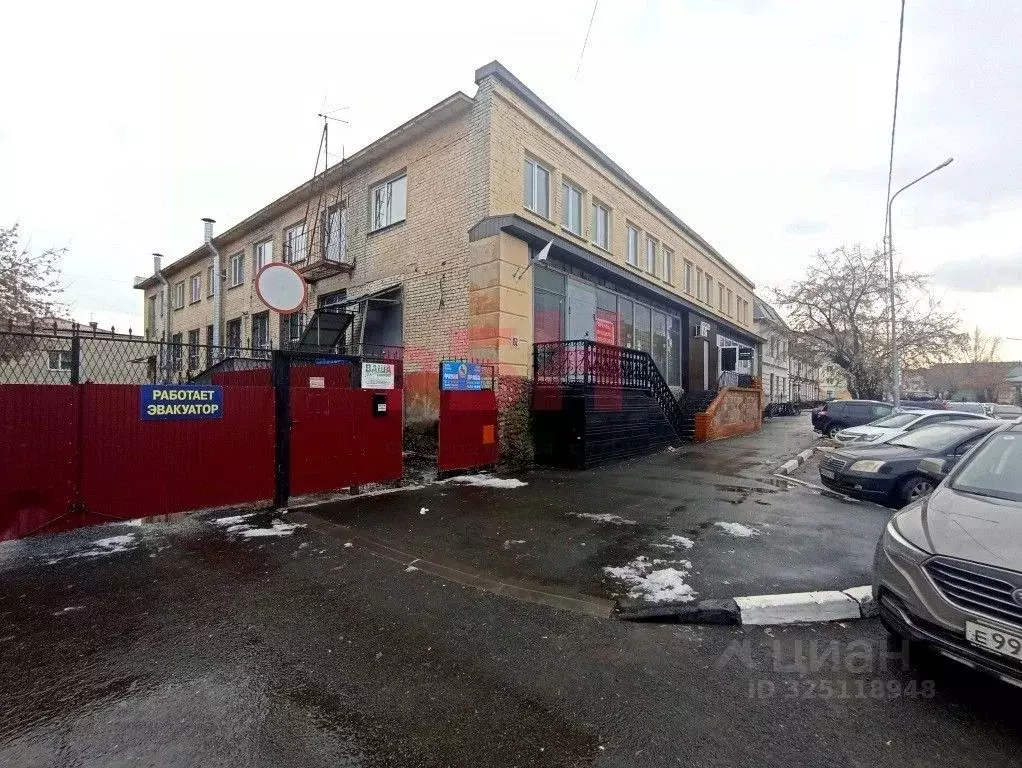 Торговая площадь в Курганская область, Курган Советская ул., 152 (64 ... - Фото 2