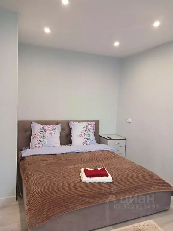 1-к кв. Магаданская область, Магадан Пролетарская ул., 1 (40.0 м) - Фото 1