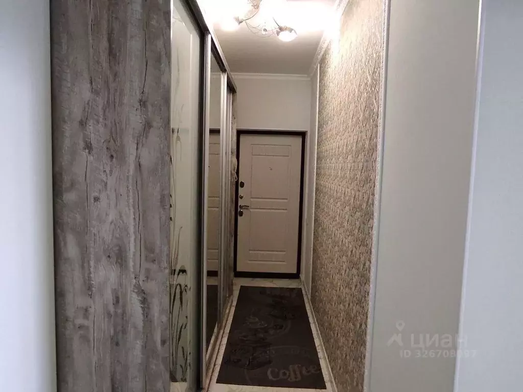 1-к кв. Крым, Симферополь бул. Ленина, 12 (50.0 м) - Фото 2