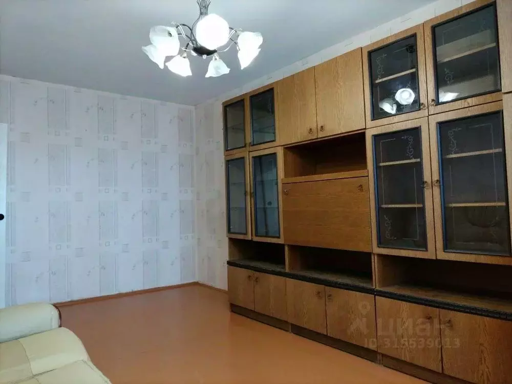 3-к кв. Оренбургская область, Орск Новый город мкр, ул. Омская, 64 ... - Фото 1