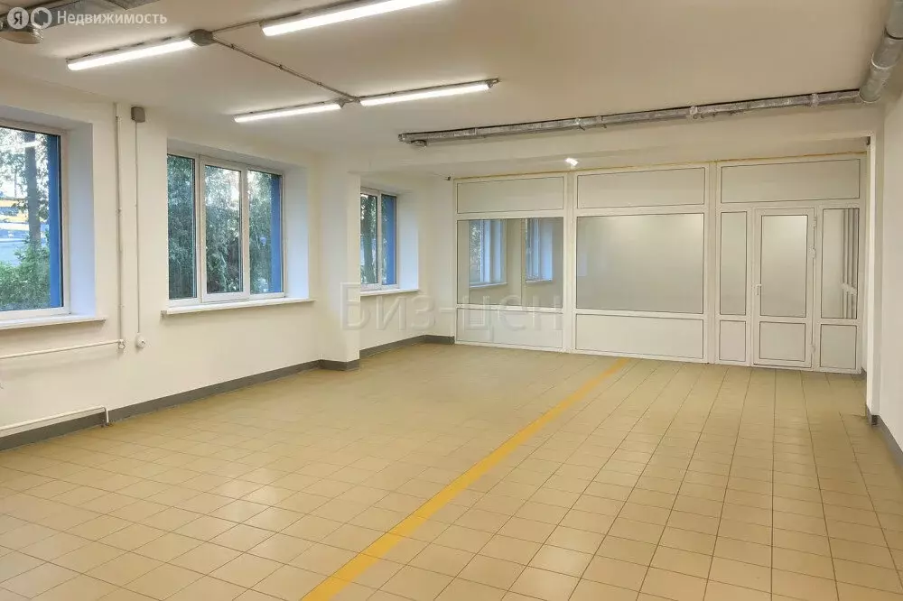 Офис (421 м) - Фото 1