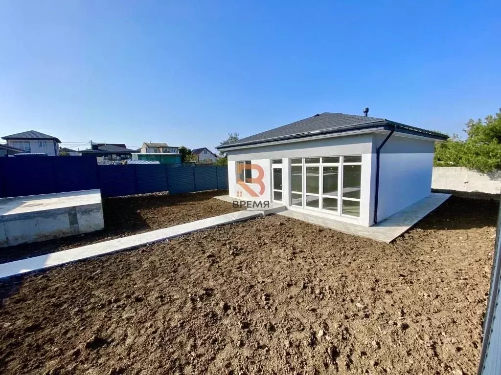 Дом в Севастополь Ленинский муниципальный округ,  (81 м) - Фото 1