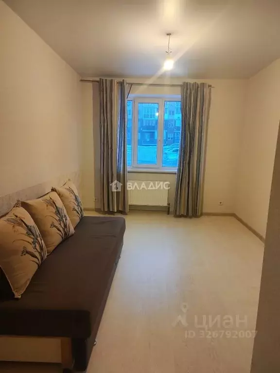 1-к кв. Волгоградская область, Волгоград ул. 8-й Воздушной Армии, 16 ... - Фото 1