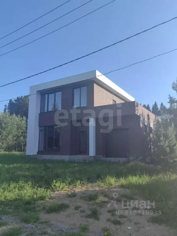 Дом в Пермский край, Добрянский муниципальный округ, Полазна рп ул. ... - Фото 1