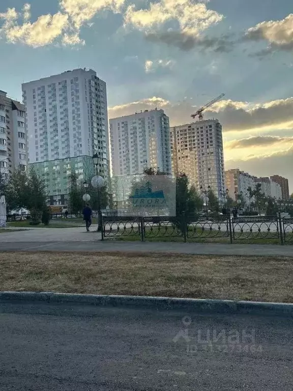 2-к кв. Саратовская область, Саратов просп. Героев Отечества, 3А (50.9 ... - Фото 0