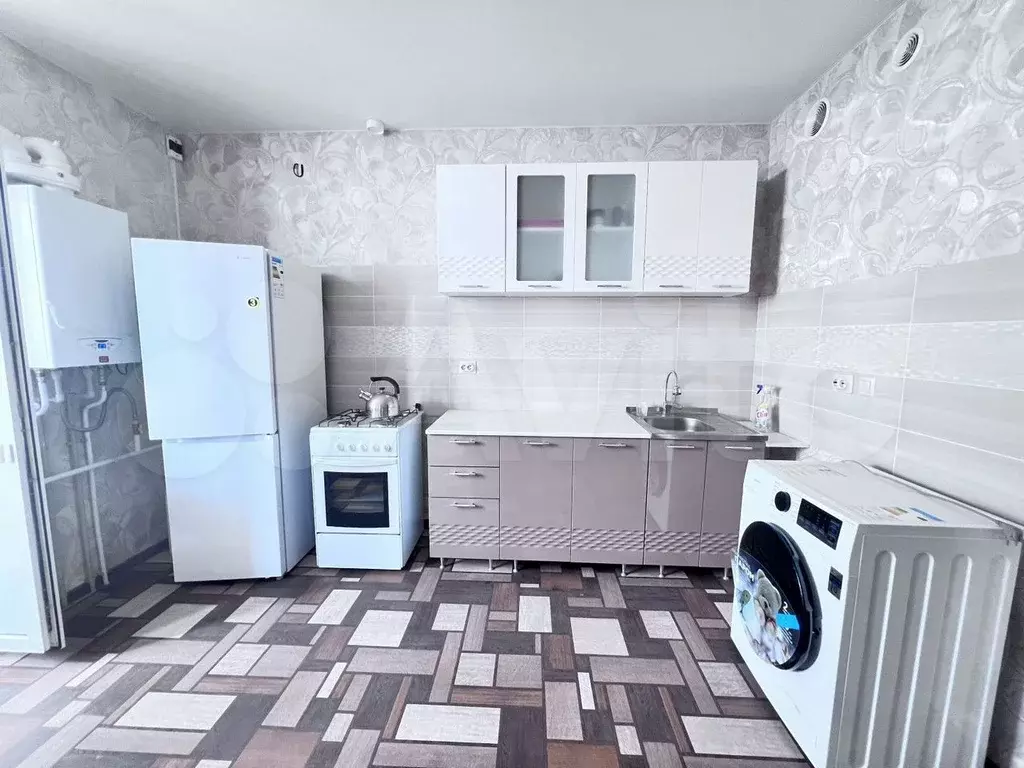2-к. квартира, 60 м, 17/24 эт. - Фото 1