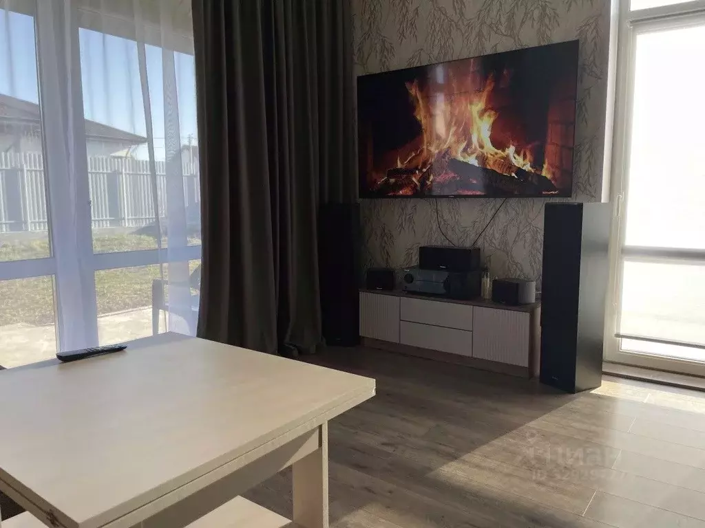 Дом в Свердловская область, Белоярский муниципальный округ, пос. ... - Фото 1