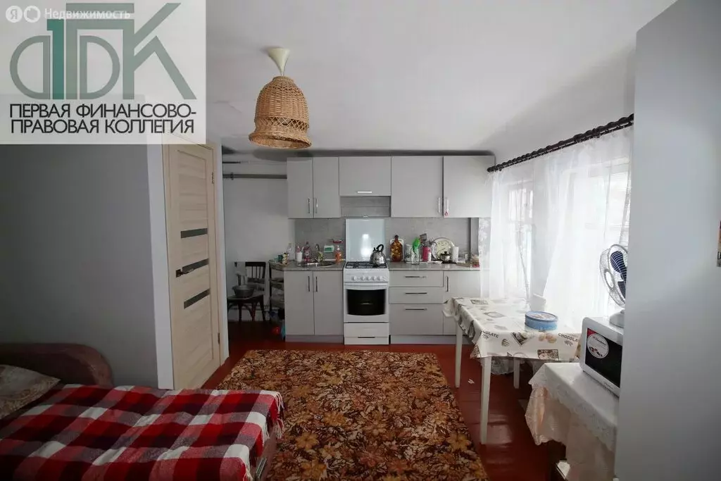 Дом в Нижегородская область, городской округ Арзамас, село Красное (38 ... - Фото 1