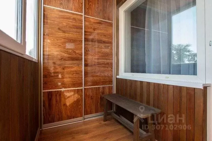 2-к кв. Кемеровская область, Новокузнецк ул. Кирова, 84 (50.0 м) - Фото 1