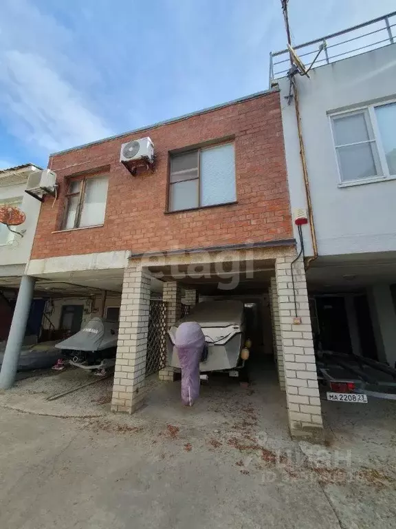 Гараж в Краснодарский край, Новороссийск городской округ, с. Южная ... - Фото 1