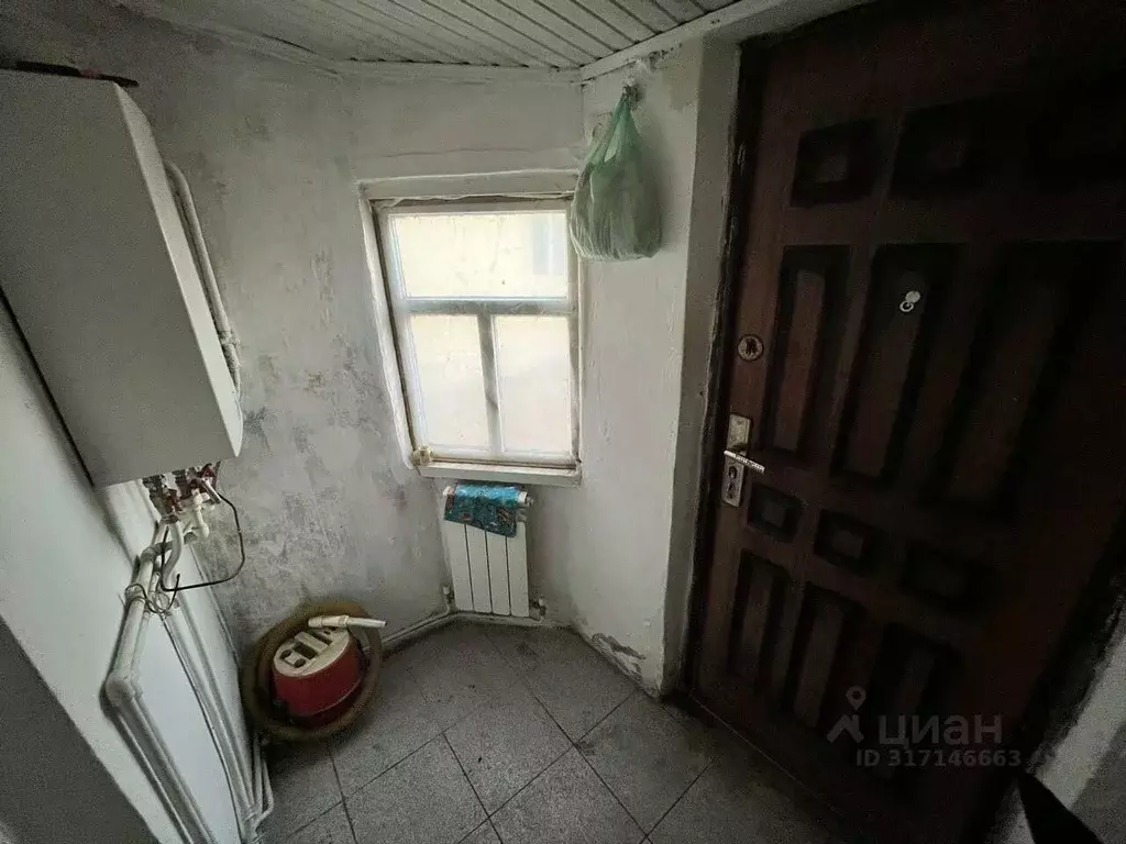 3-к кв. Краснодарский край, Темрюк ул. Розы Люксембург, 1 (28.0 м) - Фото 1