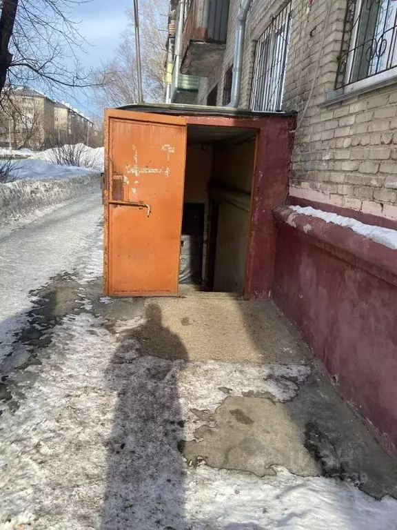 Помещение свободного назначения в Алтайский край, Барнаул ул. 4-я ... - Фото 1