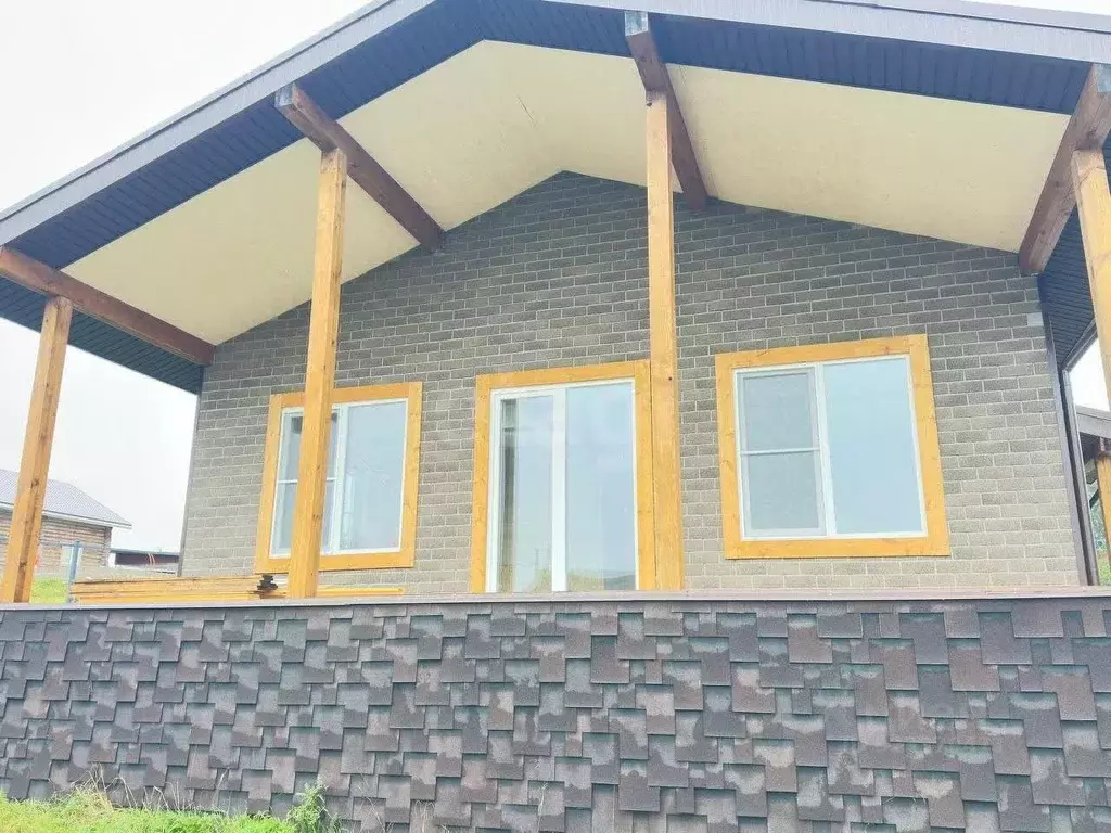 Дом в Костромская область, Красносельский район, Чапаевское с/пос, д. ... - Фото 1