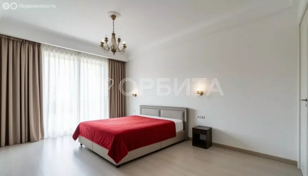 2-комнатная квартира: Тюмень, Кремлёвская улица, 112к2 (66 м) - Фото 2