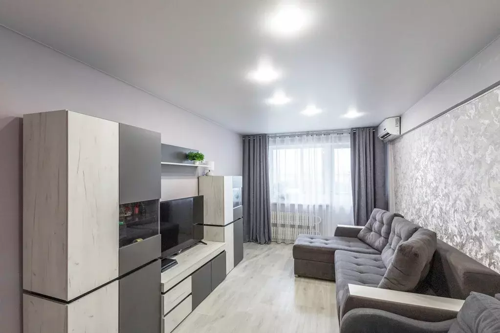 Продаётся 3-к квартира, 61.7 м - Фото 0