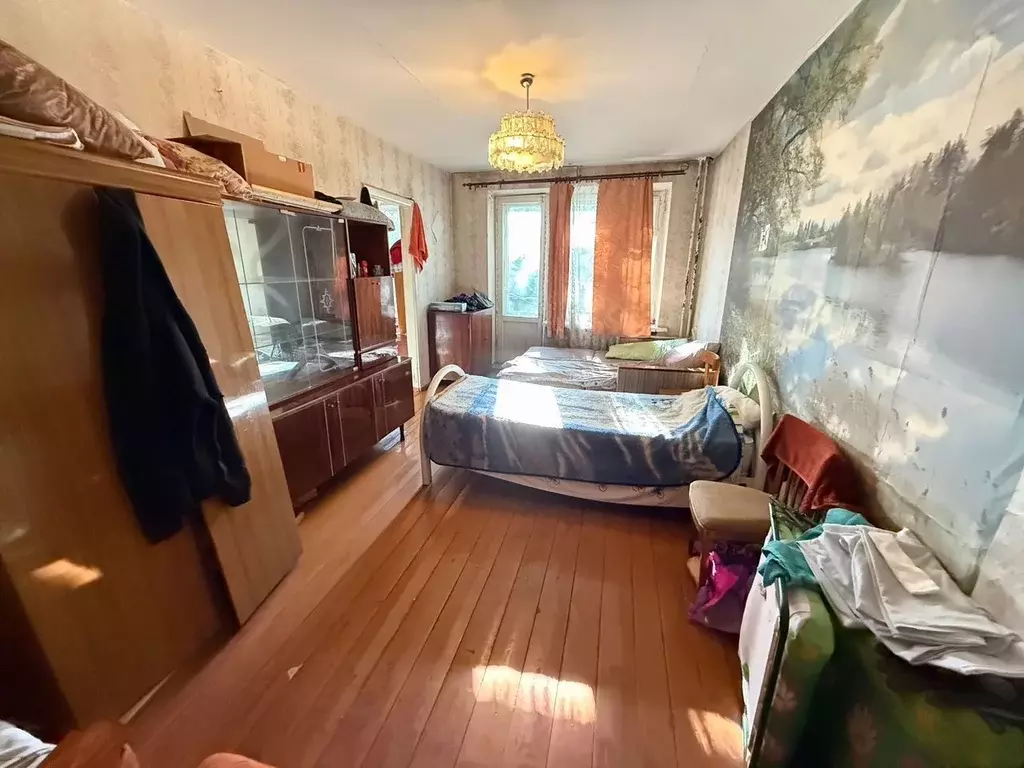 2-к кв. Ленинградская область, Луга просп. Урицкого, 58 (48.0 м) - Фото 1