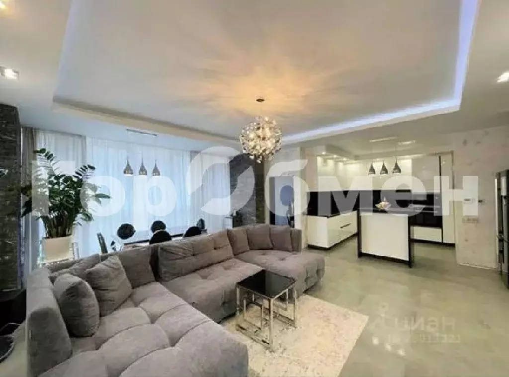 Продается 3-комнатная квартира - Фото 1