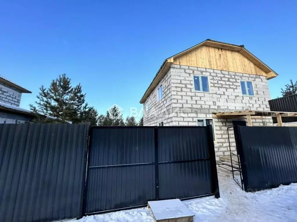 Дом в Бурятия, Тарбагатайский район, Саянтуйское с/пос, с. Нижний ... - Фото 2