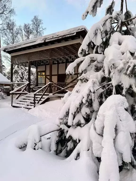 Дом в Ленинградская область, Всеволожский район, Куйвозовское с/пос, ... - Фото 0
