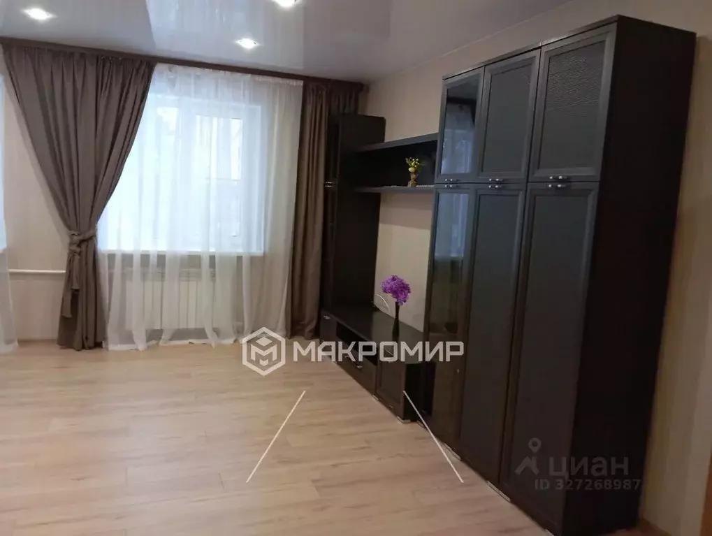 Дом в Ленинградская область, Луга Средняя Заречная ул., 40А (263 м) - Фото 2