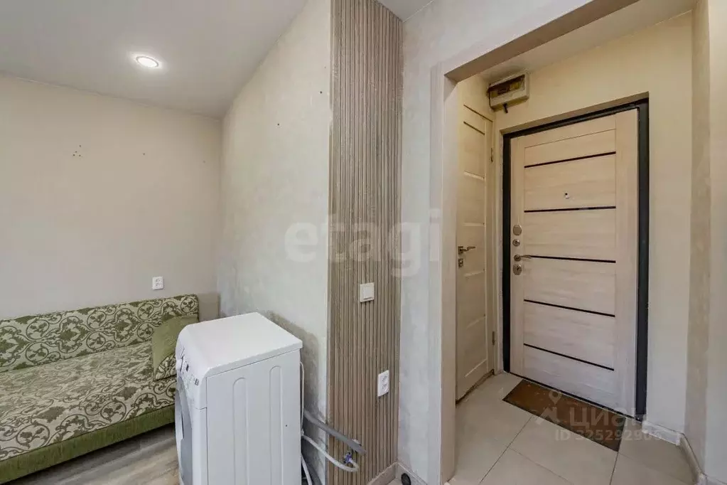 Студия Тюменская область, Тюмень ул. 30 лет Победы, 105 (16.6 м) - Фото 1