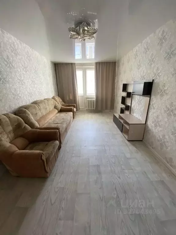 1-к кв. Ульяновская область, Ульяновск Камышинская ул., 15 (36.0 м) - Фото 1