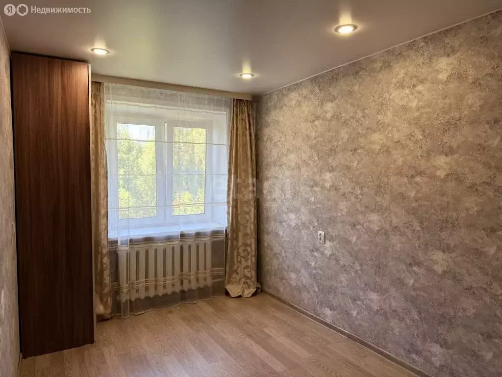 3-комнатная квартира: посёлок Кувшиново, Майская улица, 14 (58.2 м) - Фото 1