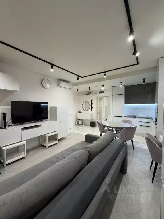 1-к кв. Московская область, Люберцы ул. Летчика Ларюшина, 16 (40.9 м) - Фото 1