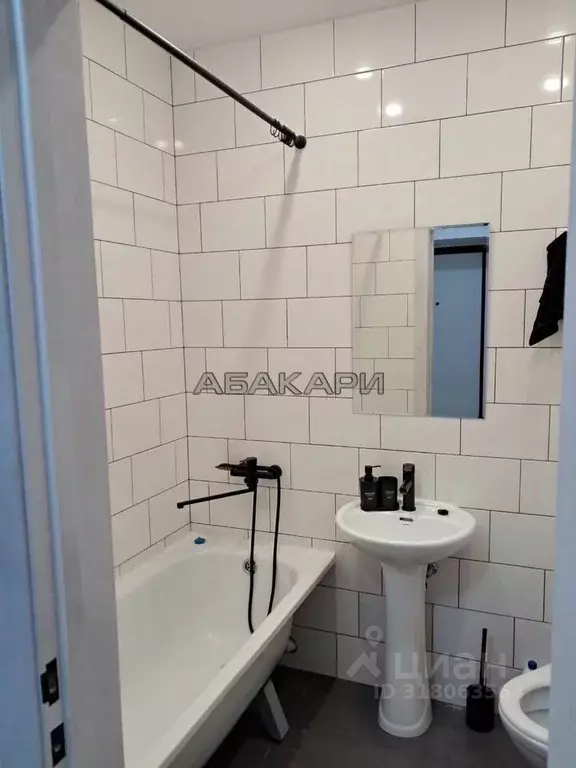 2-к кв. Красноярский край, Красноярск Караульная ул., 43/2 (33.0 м) - Фото 1