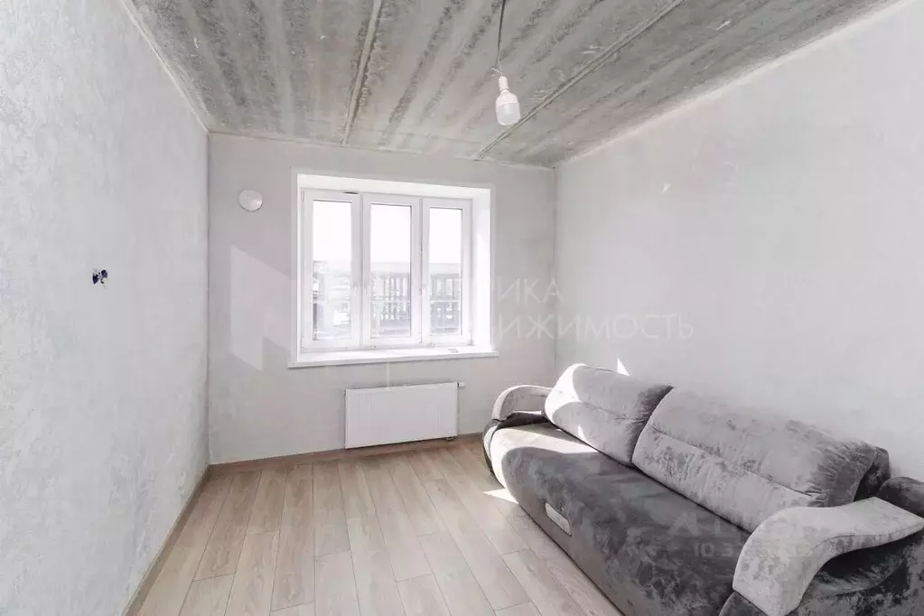 1-к кв. Тюменская область, Тюмень ул. Республики, 204к10 (41.2 м) - Фото 1