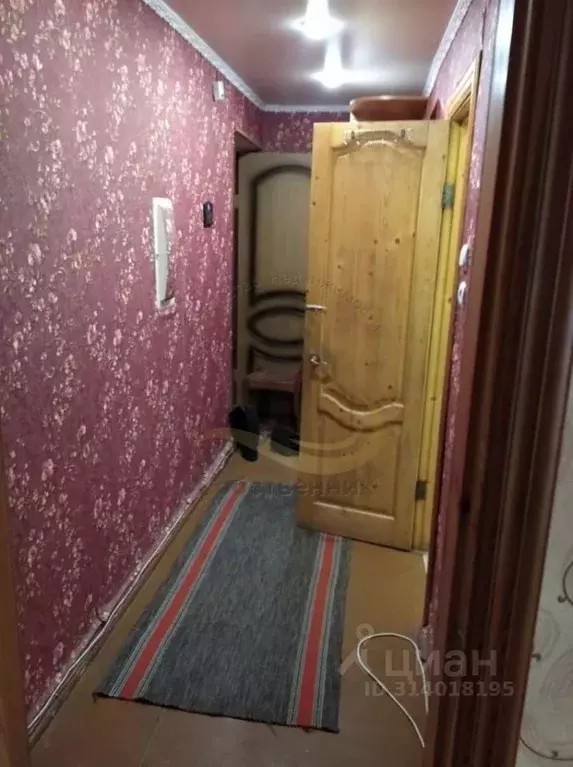 2-к кв. Белгородская область, Губкин ул. Фрунзе, 16а (45.0 м) - Фото 0