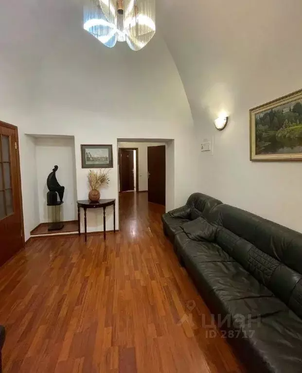Офис в Москва Новокузнецкая ул, 1с3 (228.0 м) - Фото 0
