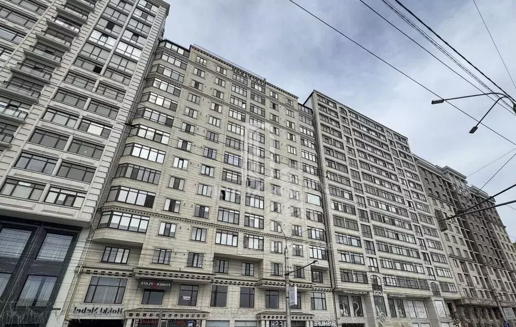 1-к кв. Дагестан, Махачкала просп. Петра 1 (69.4 м) - Фото 0