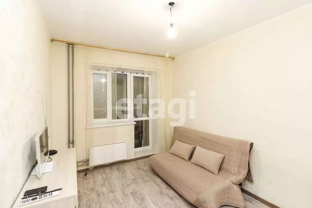 1-к кв. Тюменская область, Тюмень ул. Верхнетарманская, 3 (33.8 м) - Фото 2