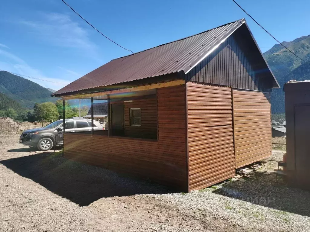 Дом в Карачаево-Черкесия, Зеленчукский район, с. Архыз  (18 м) - Фото 2