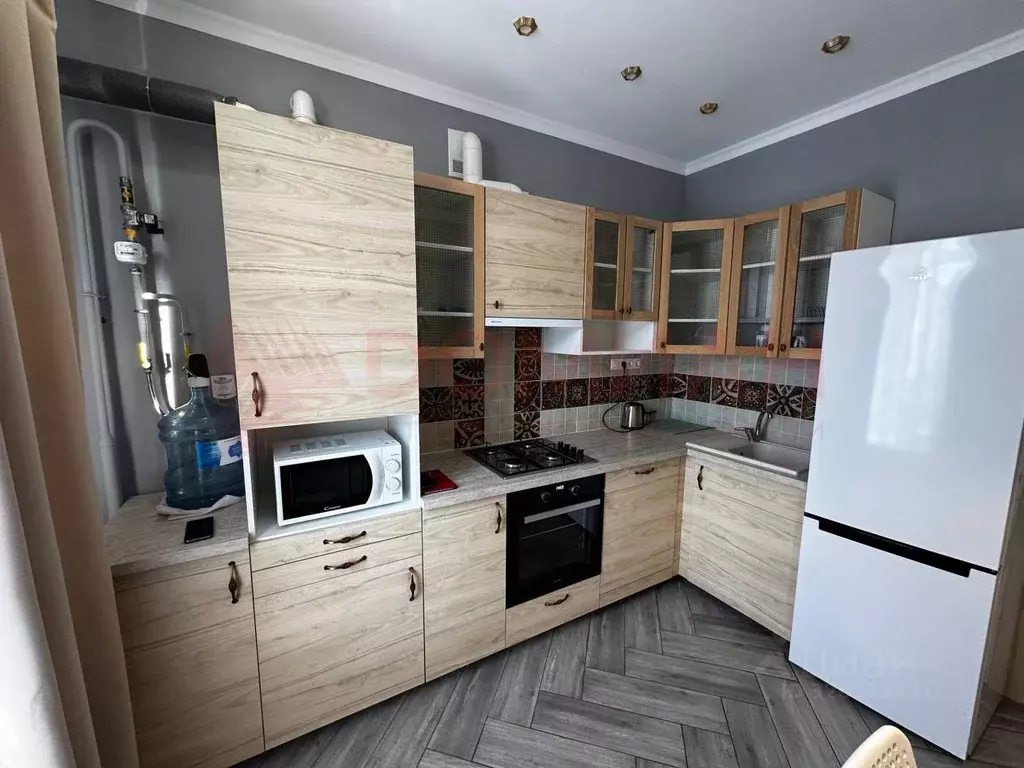 1-к кв. Ростовская область, Аксай ул. Речников, 15к6 (31.8 м) - Фото 1