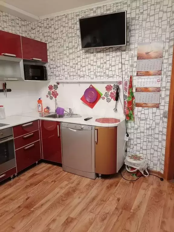 2-к. квартира, 50 м, 2/9 эт. - Фото 0