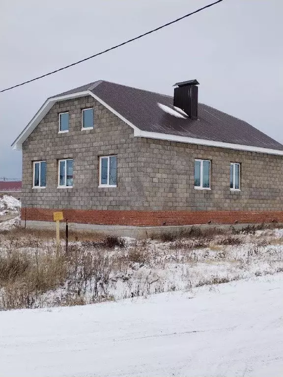 Дом 105 м на участке 12 сот. - Фото 1