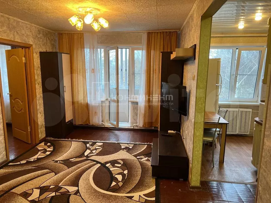2-к. квартира, 46 м, 5/5 эт. - Фото 1