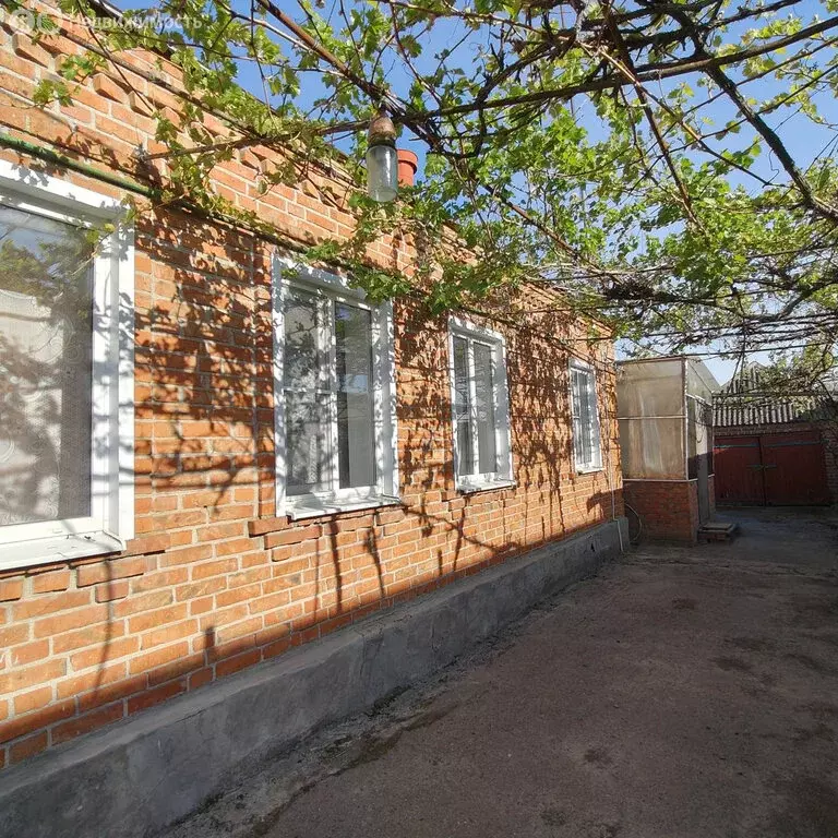 Дом в станица Старощербиновская, улица Карла Либкнехта (64.4 м) - Фото 0